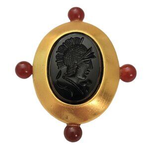 Gold Tone Black Glass Intaglio Centurion Cameo Brooch Pin E839